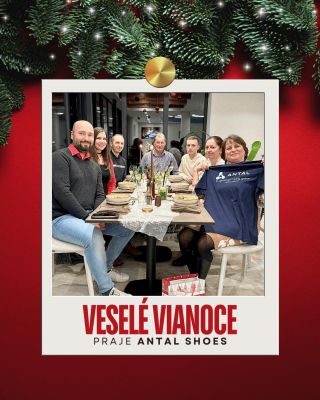 🎄✨V našej dielni stroje na chvíľu utíchli a čas, ktorý patril práci, dnes patrí rodine a blízkym. Je čas spomaliť, byť...